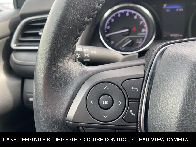 2020 Toyota Camry SE 39 MPG