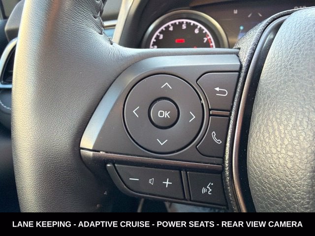2022 Toyota Camry SE LOW MILEAGE LOCAL TRADE