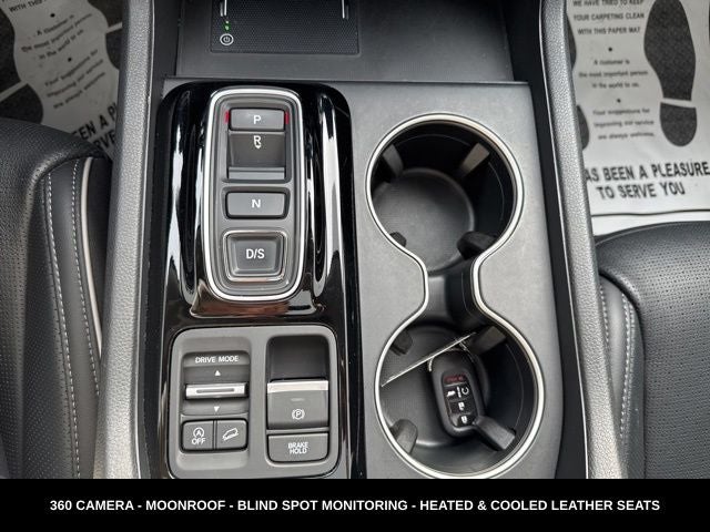 2023 Honda Pilot Elite AWD