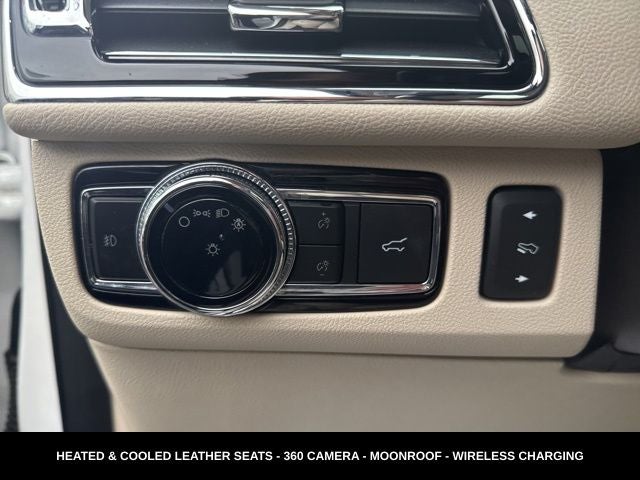 2020 Lincoln Navigator L Reserve LUXURY PACKAGE