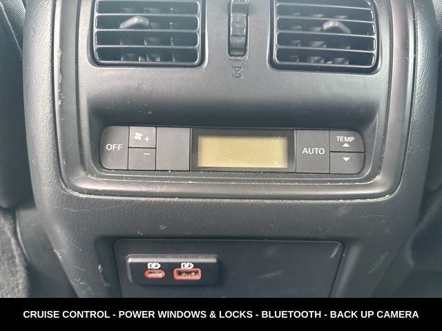 2020 Nissan Pathfinder SV LOCAL TRADE