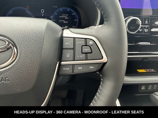 2026 Toyota Highlander Hybrid Platinum