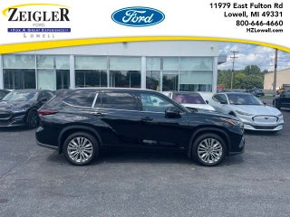 2026 Toyota Highlander Hybrid Platinum