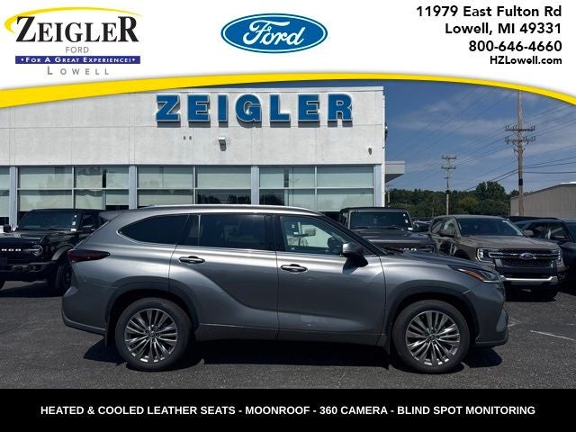 2026 Toyota Highlander Base