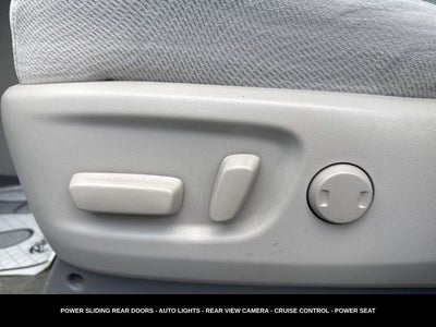 2011 Toyota Sienna Base LOCAL TRADE