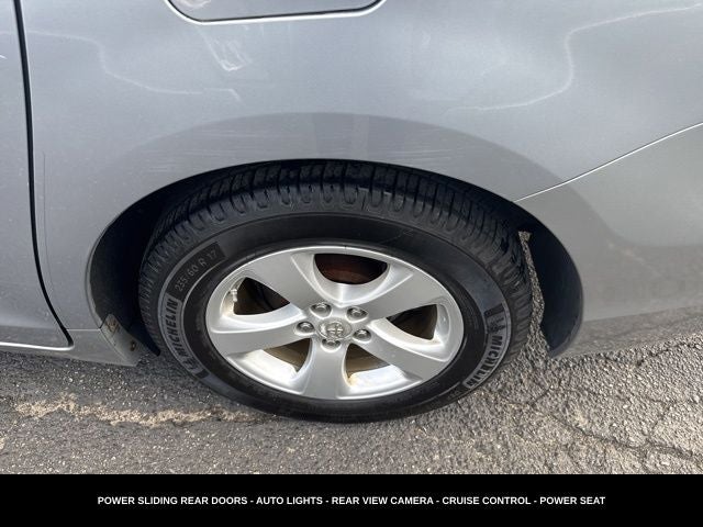 2011 Toyota Sienna Base LOCAL TRADE