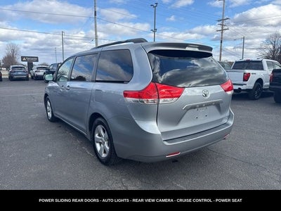2011 Toyota Sienna Base LOCAL TRADE