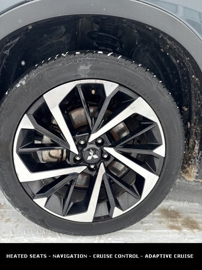 2024 Mitsubishi Outlander SE TECH PACK