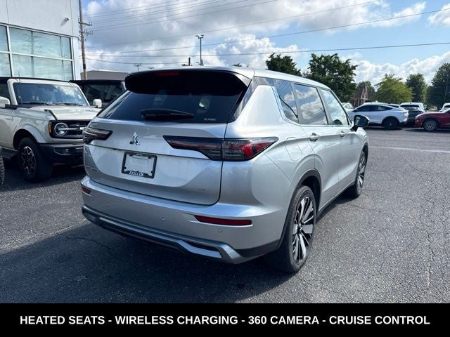 2025 Mitsubishi Outlander SE 3RD ROW