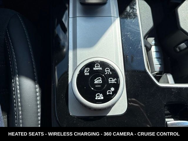 2025 Mitsubishi Outlander SE 3RD ROW