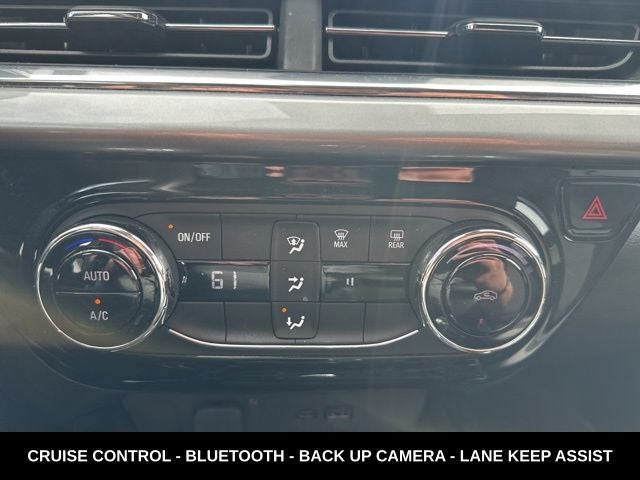 2025 Chevrolet Trax LT GREAT FUEL ECONOMY