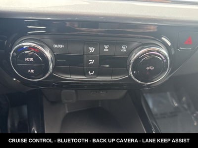 2025 Chevrolet Trax LT GREAT FUEL ECONOMY