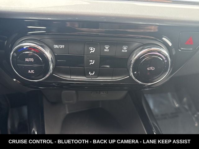 2025 Chevrolet Trax LT GREAT FUEL ECONOMY