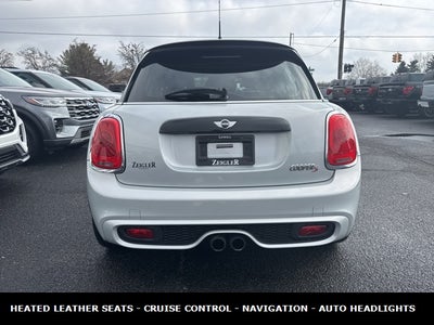 2015 MINI Cooper S Base