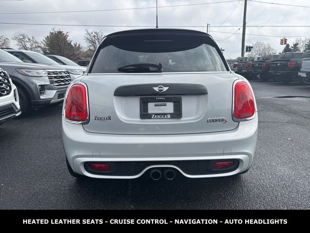 2015 MINI Cooper S Base