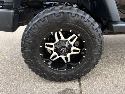 2014 Jeep Wrangler Unlimited Sport Black 3-Piece Hard Top