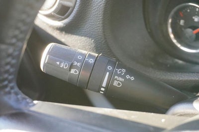 2013 Jeep Wrangler Unlimited Sport Uconnect Voice Command w/Bluetooth