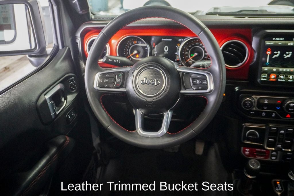 2023 Jeep Wrangler Rubicon Navigation System & ParkView Rear Back-Up Camera