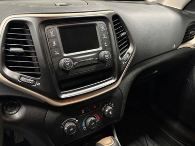 2018 Jeep Cherokee Latitude ParkView Rear Back-Up Camera