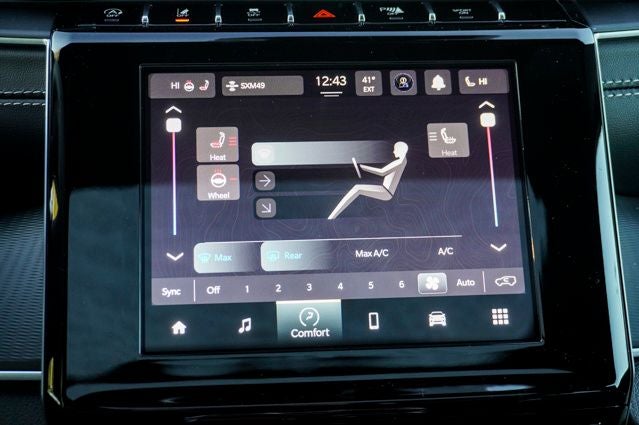 2025 Jeep Grand Cherokee Laredo 4x4