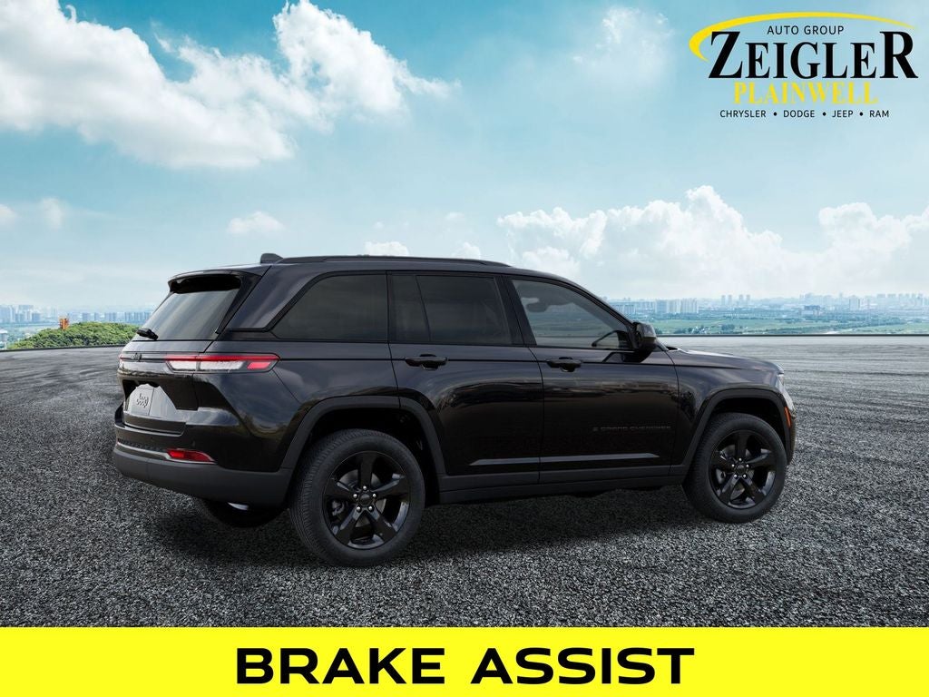 2025 Jeep Grand Cherokee Laredo 4x4