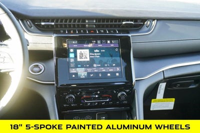 2025 Jeep Grand Cherokee Laredo X 4X4