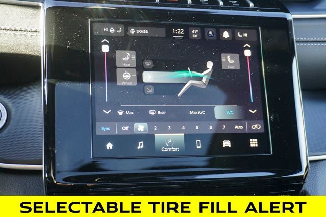 2025 Jeep Grand Cherokee Laredo X 4X4