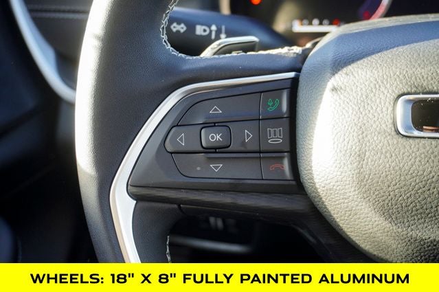 2025 Jeep Grand Cherokee Laredo X 4X4