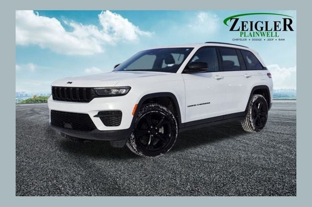 2023 Jeep Grand Cherokee Altitude X Power Sunroof & Back-Up Camera