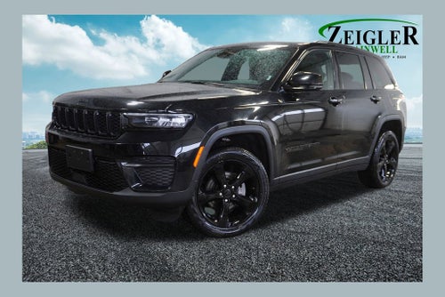 2023 Jeep Grand Cherokee Altitude X Navigation & Power Sunroof
