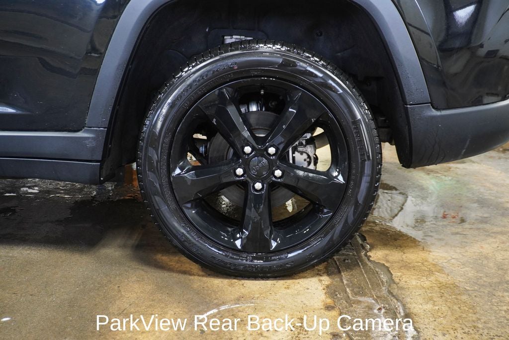 2023 Jeep Grand Cherokee Altitude X Navigation & Power Sunroof