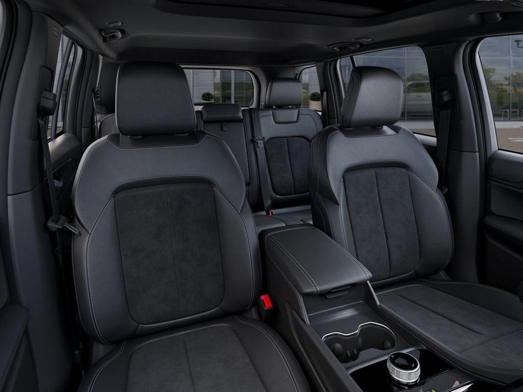 2025 Jeep Grand Cherokee Laredo 4x4