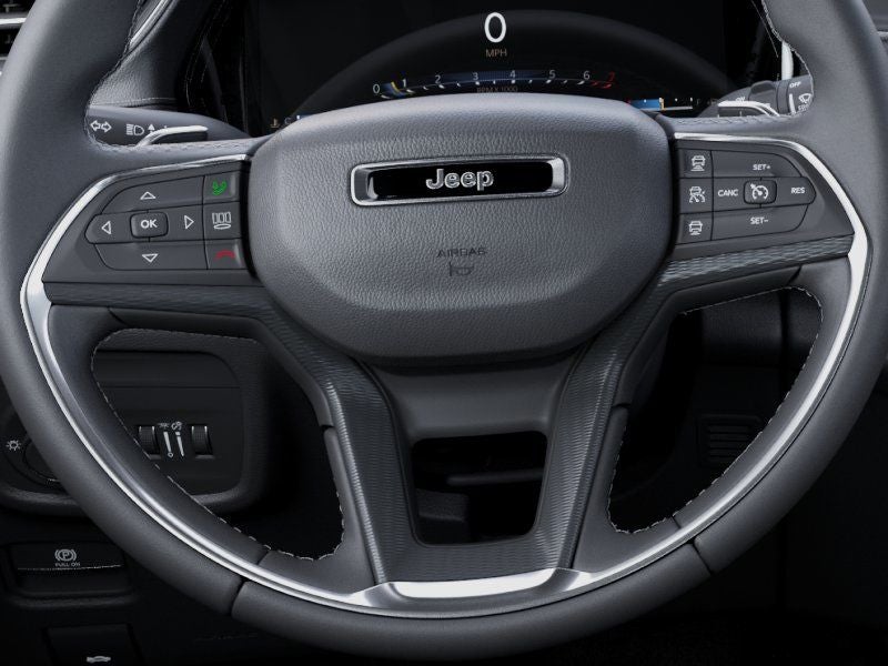 2025 Jeep Grand Cherokee Laredo 4x4