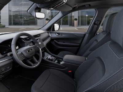 2027 Jeep Grand Cherokee Laredo X 4X4