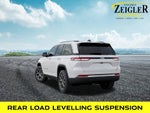 2027 Jeep Grand Cherokee Laredo X 4X4