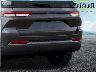 2026 Jeep Grand Cherokee Laredo 4X4