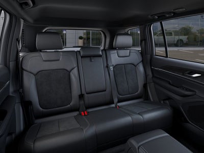 2026 Jeep Grand Cherokee Laredo 4X4