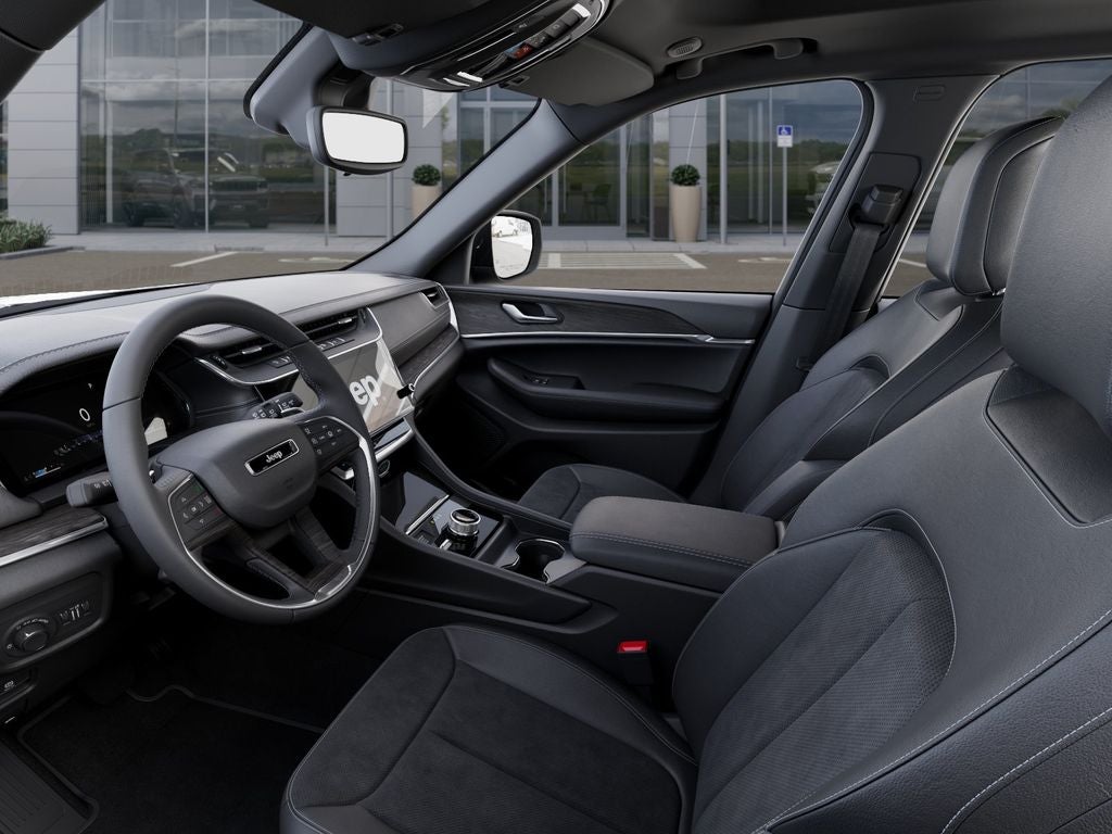 2026 Jeep Grand Cherokee Laredo 4X4