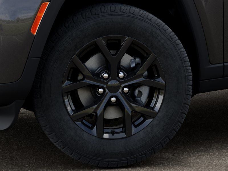 2026 Jeep Grand Cherokee Laredo 4X4