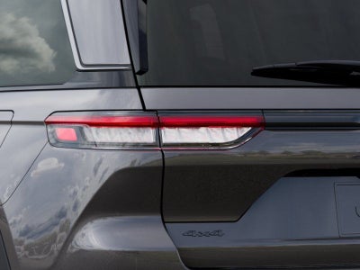 2026 Jeep Grand Cherokee Laredo 4X4