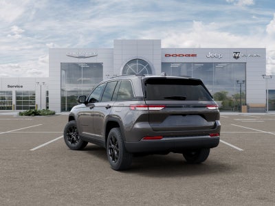 2026 Jeep Grand Cherokee Laredo 4X4