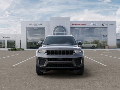 2026 Jeep Grand Cherokee Laredo 4X4