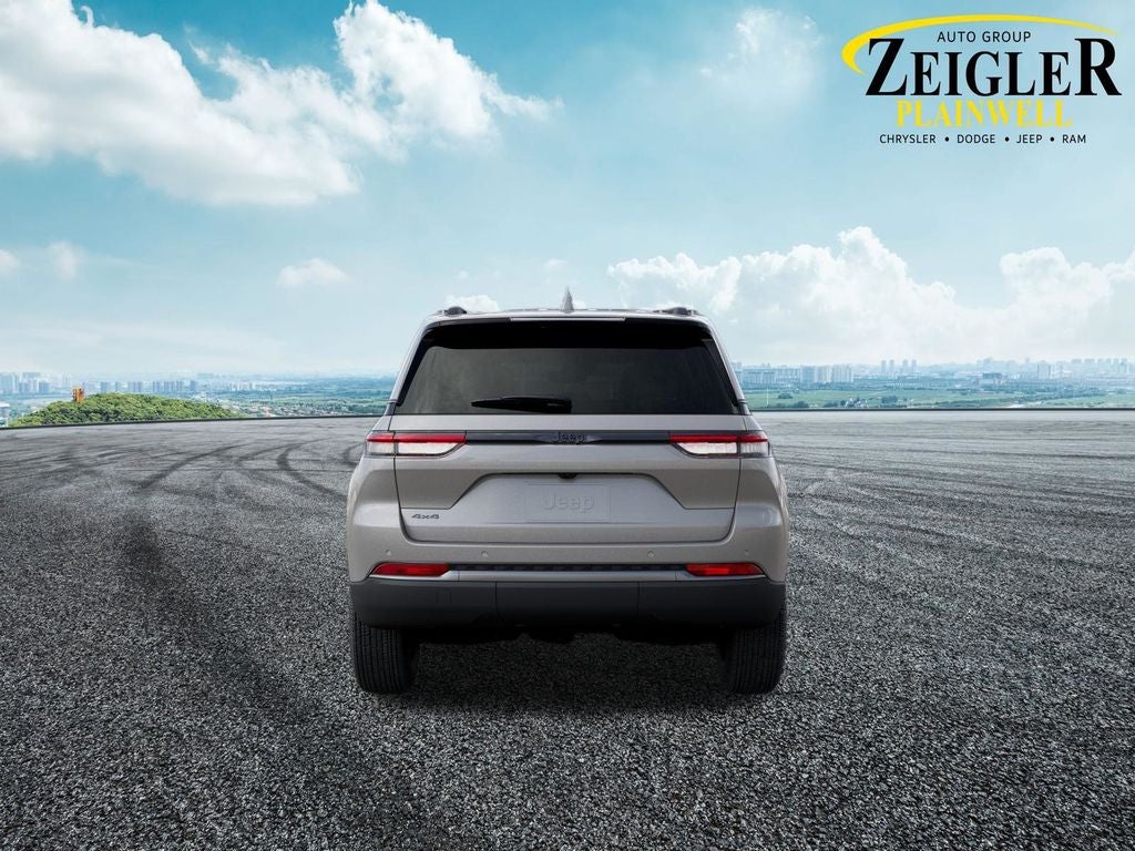 2026 Jeep Grand Cherokee Laredo