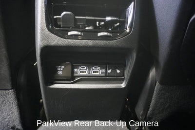 2023 Jeep Grand Cherokee Limited Navigation System & Surround View Camera System