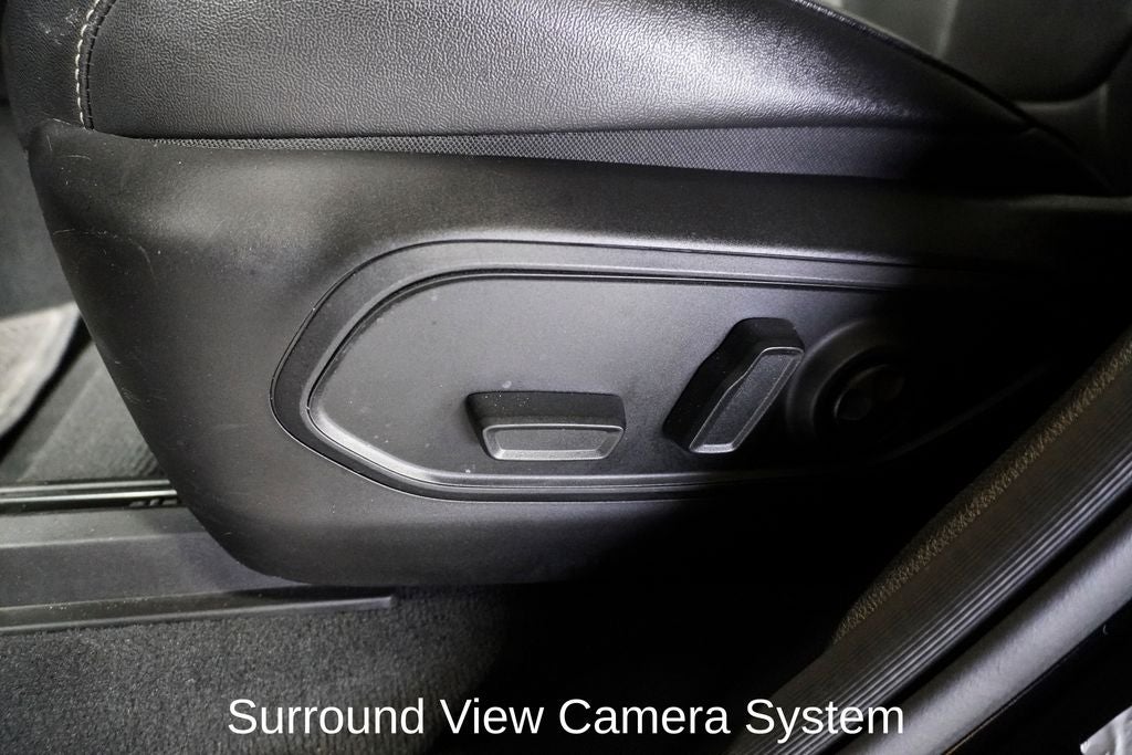 2024 Jeep Grand Cherokee Limited Navigation System & Dual-Pane Panoramic Sunroof