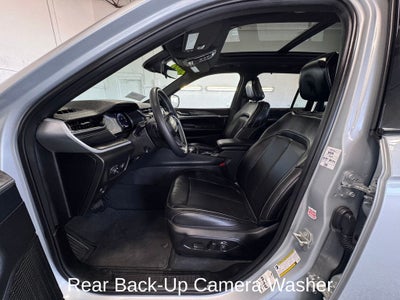 2024 Jeep Grand Cherokee Limited Black Appearance Package