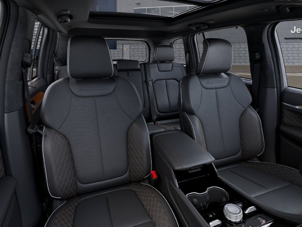 2027 Jeep Grand Cherokee Summit