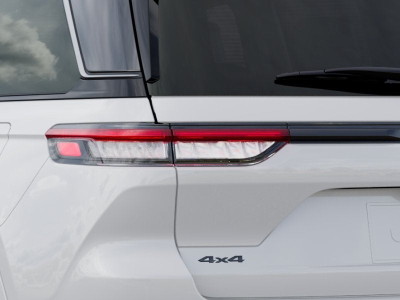 2027 Jeep Grand Cherokee Summit