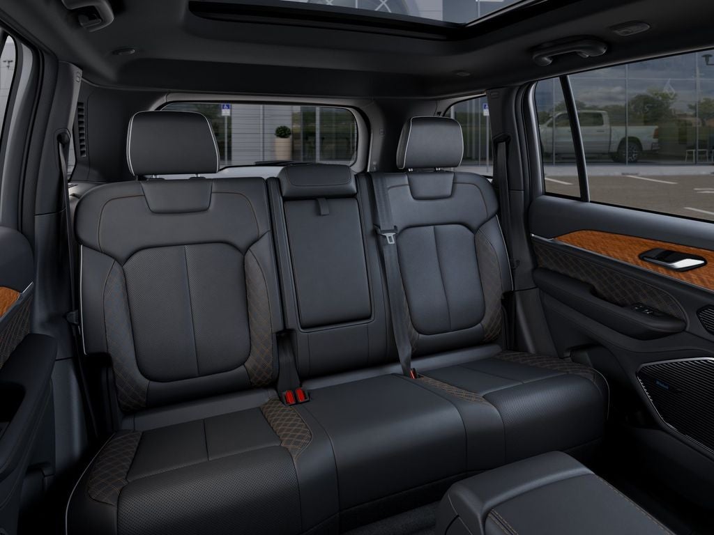 2026 Jeep Grand Cherokee Summit 4X4