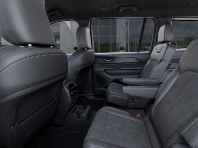 2025 Jeep Grand Cherokee L Altitude 4x4